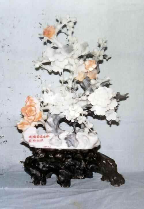 莱州玉雕王兆德：曾获中国工艺美术最高奖“百花奖”