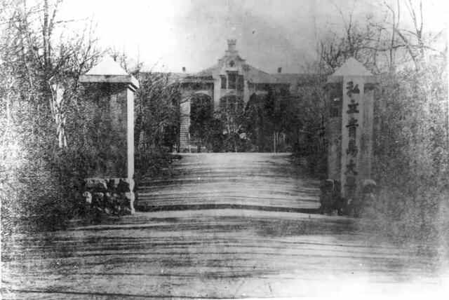 幽幽书香凝固回忆，福山支路6号“褐木庐”的故事等你来听~