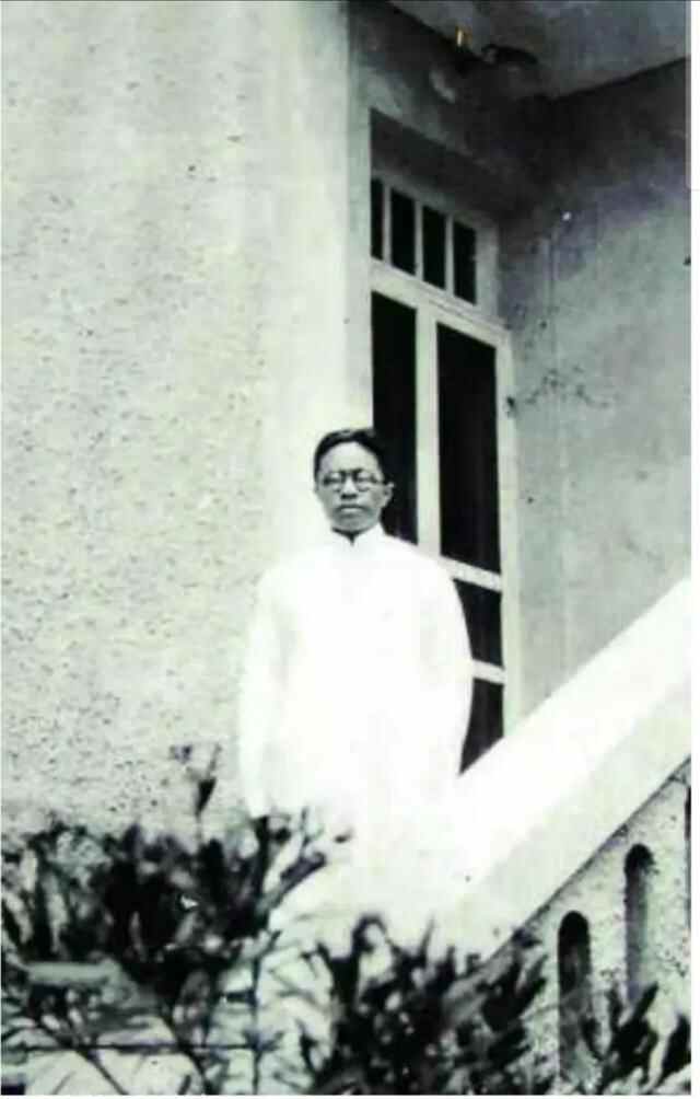 幽幽书香凝固回忆，福山支路6号“褐木庐”的故事等你来听~