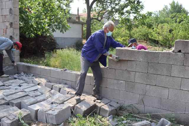 标杆村先行先试 龙口市七甲镇治违工作温情高效有力度