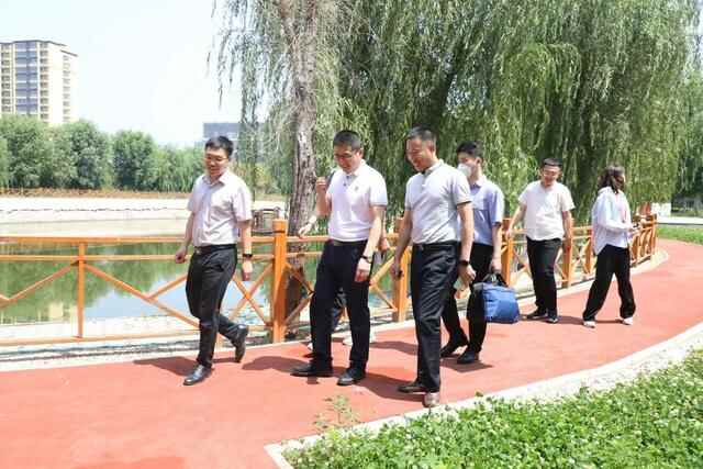 【枣园·时政说】烟台市芝罘区到我镇考察乡镇党校建设工作