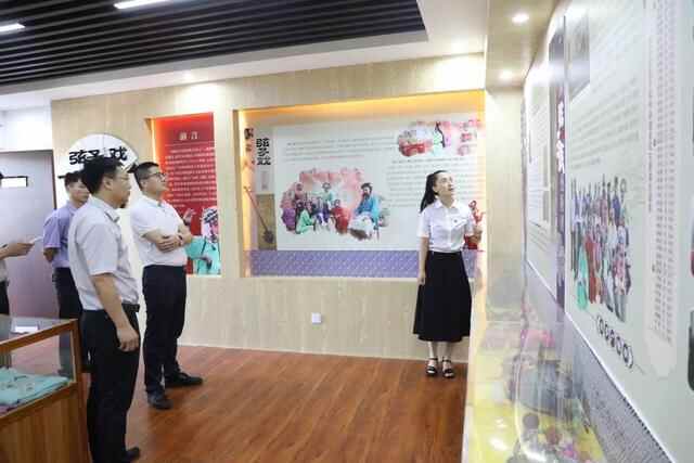 【枣园·时政说】烟台市芝罘区到我镇考察乡镇党校建设工作