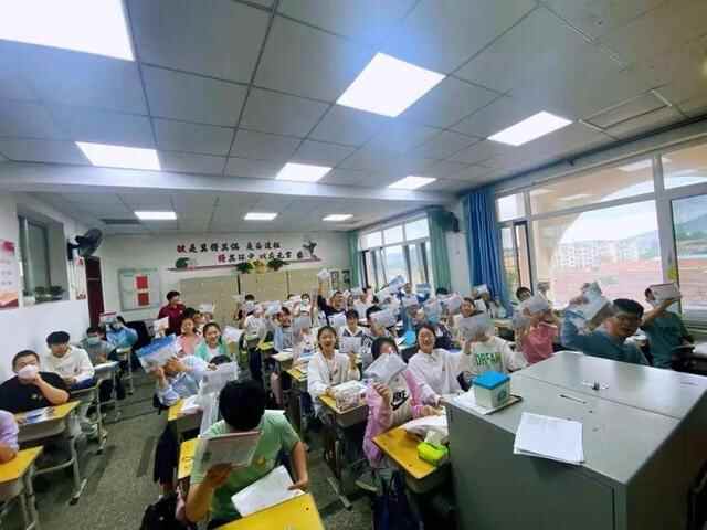 直击牟平中考首日！2751名初四学子迎来人生首次大考