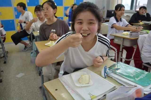 直击牟平中考首日！2751名初四学子迎来人生首次大考