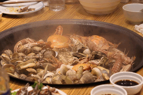 招远这么多美食你吃过几样？毛蛋羊汤粉浆饭，海鲜粉丝芝麻糖。