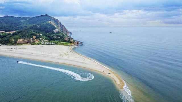 十一探游·山东宝藏小岛，私车不能上岛，海菜大包可劲造