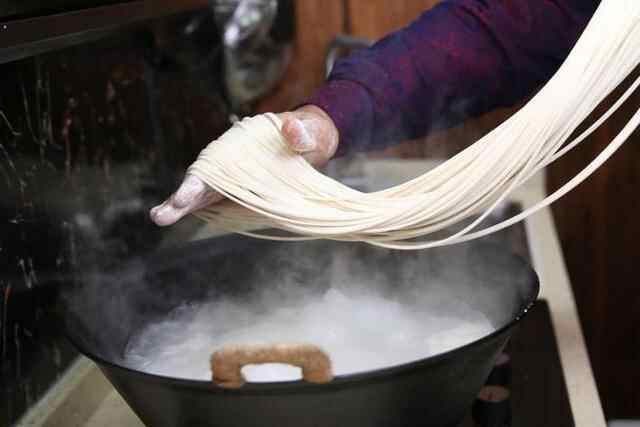 来福山，这家面条你得来尝尝