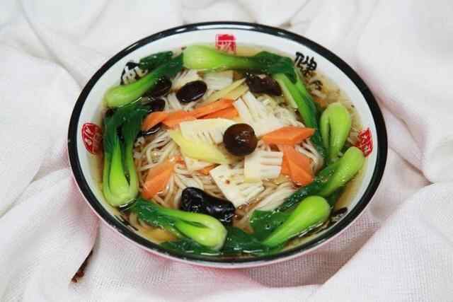 来福山，这家面条你得来尝尝