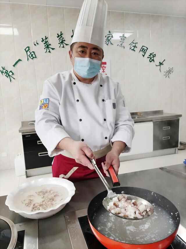 这几天吃腻的“硬菜”就靠这“八大盘”解腻了