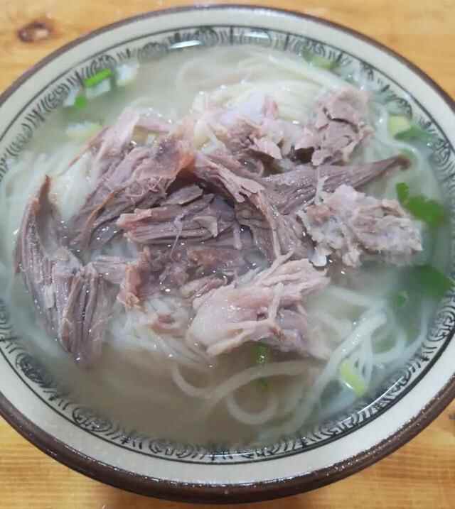 外地人来烟台，我们该推荐他看什么吃什么？