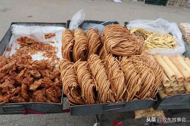 组图：烟台莱阳这个村今天赶山会，看看都有啥好吃的？