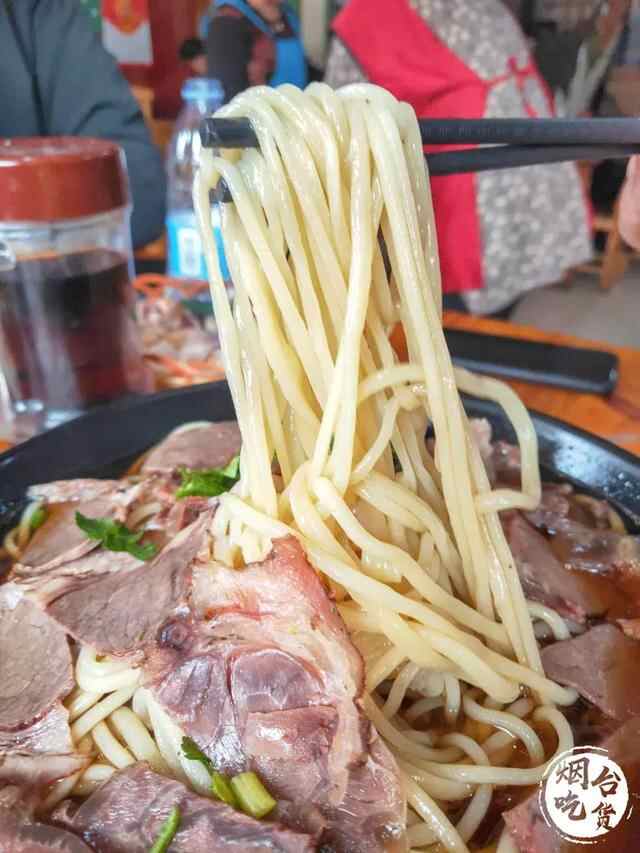 干货！外地朋友来烟台必吃攻略！从小摊吃到星级餐厅