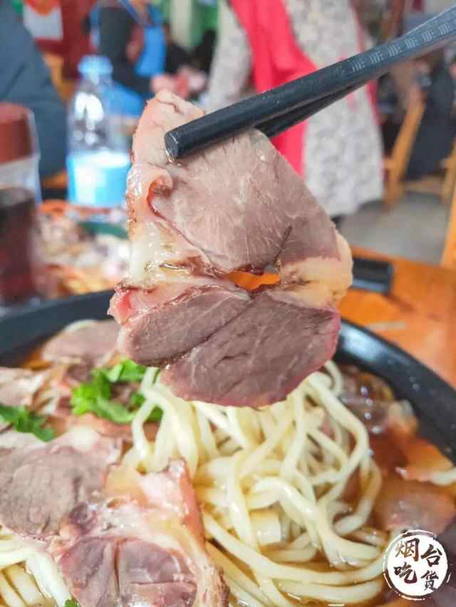 干货！外地朋友来烟台必吃攻略！从小摊吃到星级餐厅