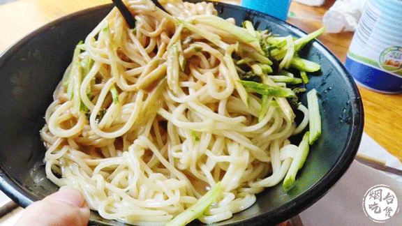 干货！外地朋友来烟台必吃攻略！从小摊吃到星级餐厅