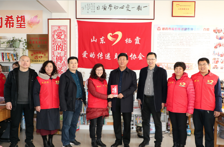 点点滴滴都是爱！这里是栖霞爱心涌动的地方