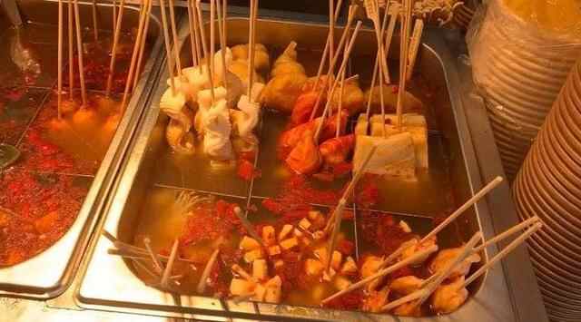 微视频｜国庆去哪吃？芝罘这条美食街，满满都是网红小吃
