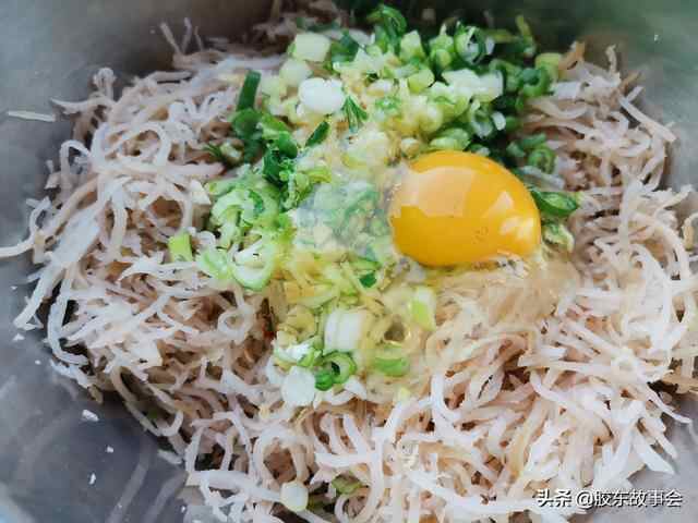 组图：胶东美食之疙瘩丝小饼，曾在莱阳农村很受欢迎