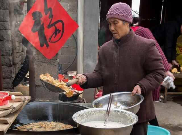 过年啦过年啦！赶大集、做“圣虫”、炸年货^^^你准备好了吗？