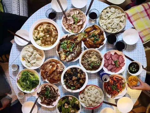 过年啦过年啦！赶大集、做“圣虫”、炸年货^^^你准备好了吗？