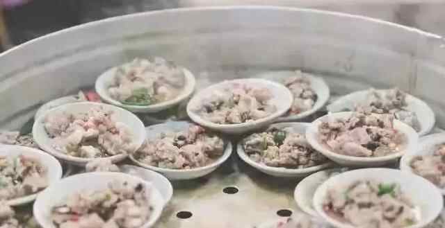 吃在鹤山｜粉粿、南乳猪肉大包，龙口金岗大茶楼招牌早点