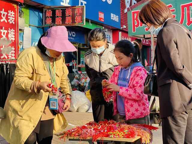 烟台拍客 | 天气暖了，出门看看老牟平人最爱逛的夜市吧