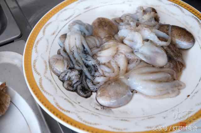 在长岛遇见的那些馋人的鲜活海鲜，一看就忍不住流口水