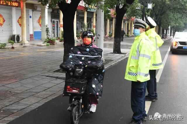 潍坊青州：集中整治，骑电动车出行切记佩戴安全头盔