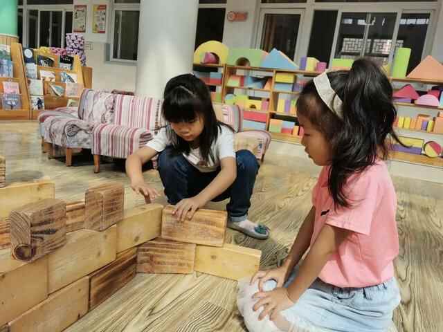 探求“幼小”教研新路，实现坡度有效衔接！奎文区樱园幼儿园、樱园小学幼小衔接启动...