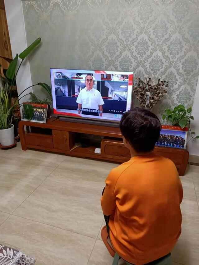学史明志！昌邑市北孟镇第一中学观看央视党课纪实