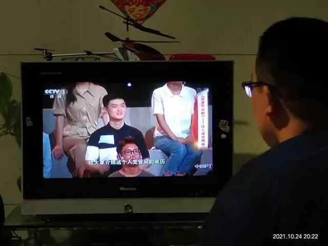 学史明志！昌邑市北孟镇第一中学观看央视党课纪实