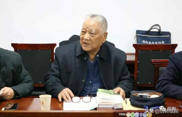 中国红丝砚