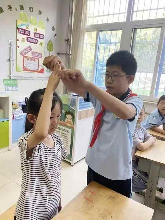 喜迎二十大，争做好队员！奎文区孙家小学举行队前教育系列活动