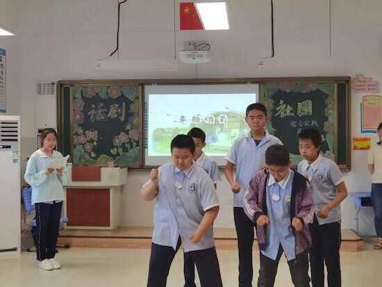 寒亭区霞飞路小学举行综合实践课程展示汇报活动