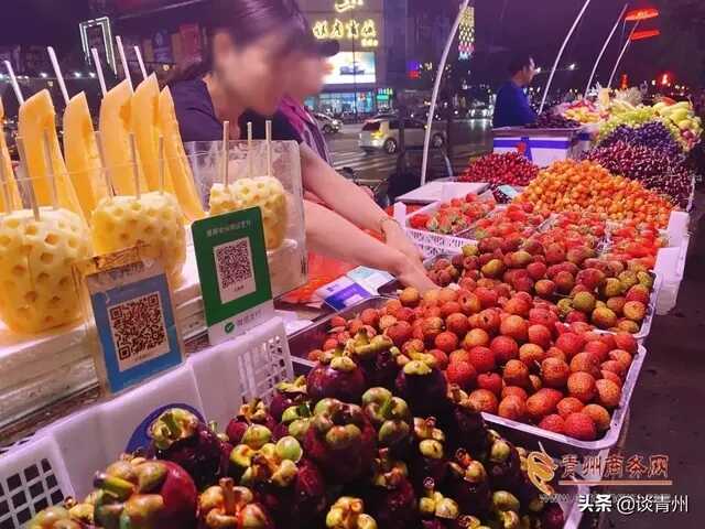 青州夜太美，这里的人为美食熬着夜