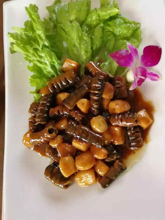 红花绿叶潍州城，美食美景潍坊里！潍坊潍城区园林品尝特色美食！