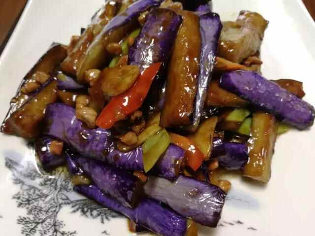 红花绿叶潍州城，美食美景潍坊里！潍坊潍城区园林品尝特色美食！