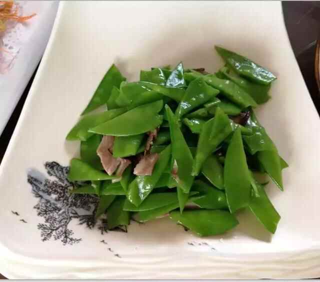 红花绿叶潍州城，美食美景潍坊里！潍坊潍城区园林品尝特色美食！