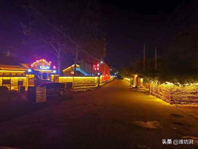 潍坊坊子：坊茨小镇+德乐堡水世界，吃喝玩乐夜夜不“打烊”