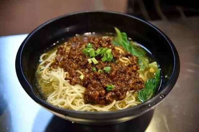 何以消夏，唯有美食！十笏园美食街为您奉上夏日美食攻略！