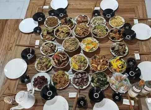 临朐的美食——十六八席