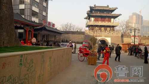 奎文门美食文化街正式开街纳客