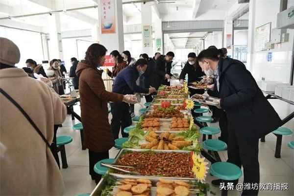 昌邑市文山中学：打造特色美食，共赴味蕾盛宴