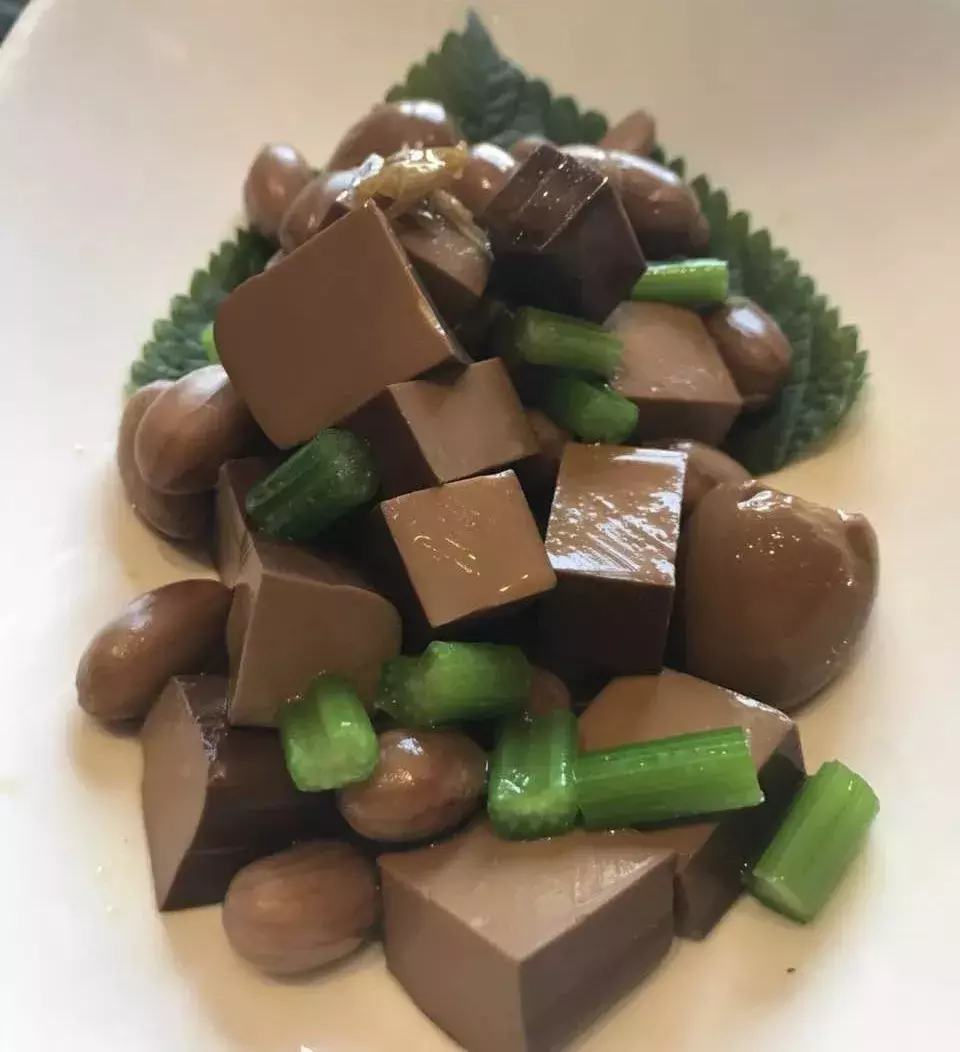 潍坊美食，食在潍城！潍坊浮烟山天悦山庄感受烤全羊轰趴！