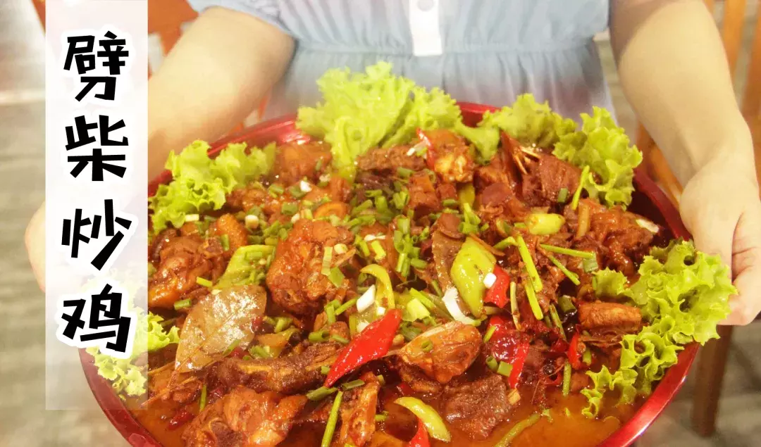 舌尖上的中国“泥巴炉子柴火饭”来诸城了，一秒带你回到小时候