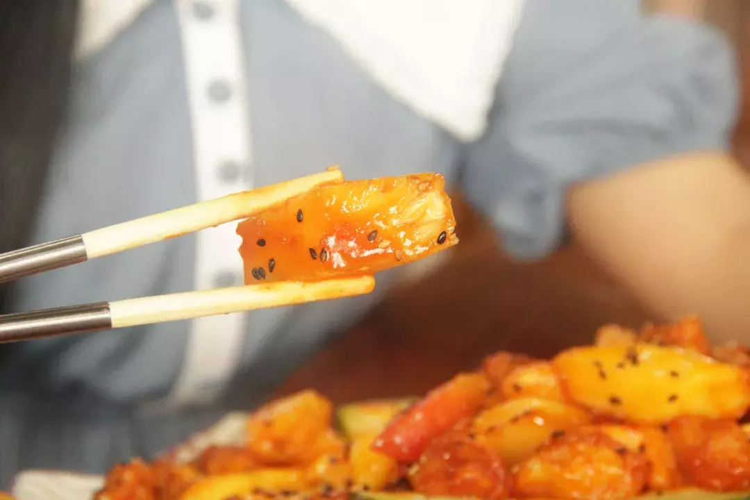 舌尖上的中国“泥巴炉子柴火饭”来诸城了，一秒带你回到小时候