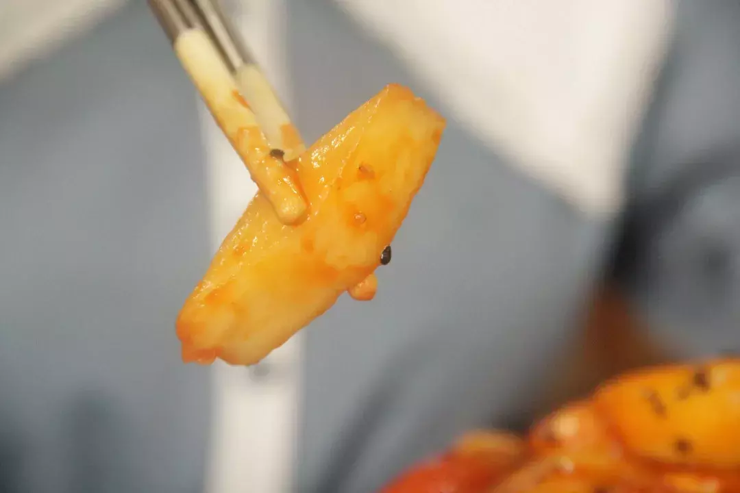 舌尖上的中国“泥巴炉子柴火饭”来诸城了，一秒带你回到小时候