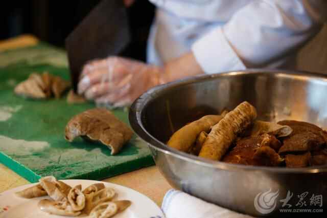 肉火烧、朝天锅、黄焖甲鱼汤……潍坊这些美食你都吃过吗？
