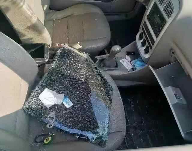 火速！26小时速破砸车玻璃盗窃财物案