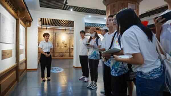 青岛大学“三下乡”团队在济宁曲阜市尼山镇开展实践调...