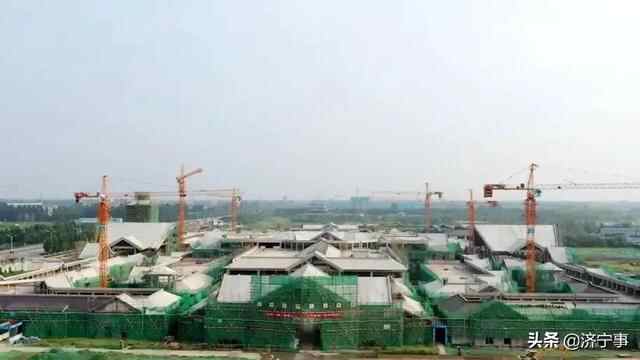 枫叶小镇奥特莱斯（济宁）：全力以赴抢抓进度 确保早日...